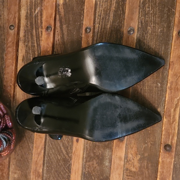 Soho Lab Black Stretch Vinyl Pointed Toe Booties - Picture 5 of 9